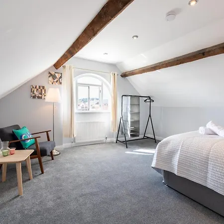 - Ebenezer House Feriehus